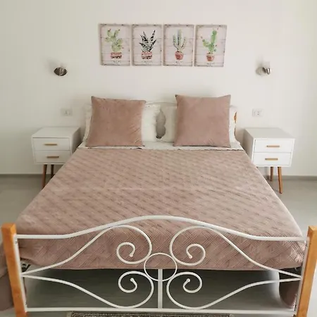 Alisso فندق مبيت وإفطار 3*