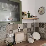 Alisso Bed & Breakfast 3*