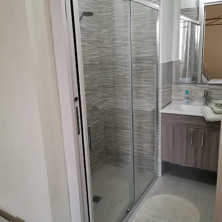 Alisso Bed & Breakfast 3*